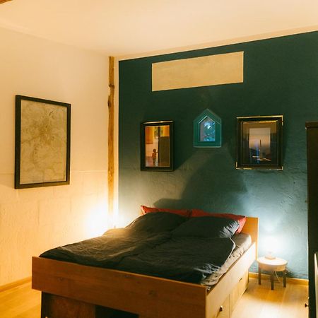 The Upholstery Tinyhouse Deluxe Eco Chalet Kreativ Citynah Chemnitz Buitenkant foto