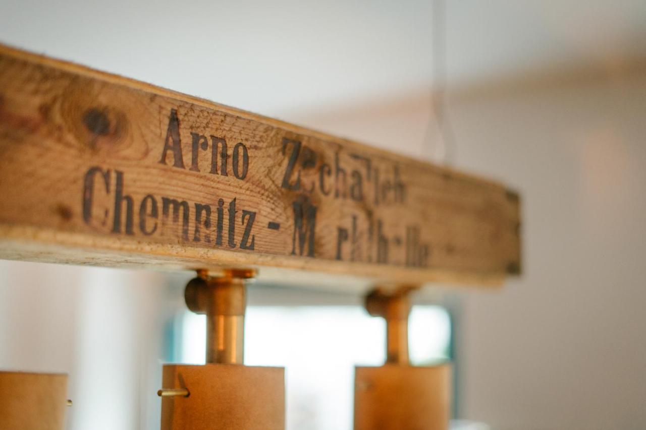 The Upholstery Tinyhouse Deluxe Eco Chalet Kreativ Citynah Chemnitz Buitenkant foto