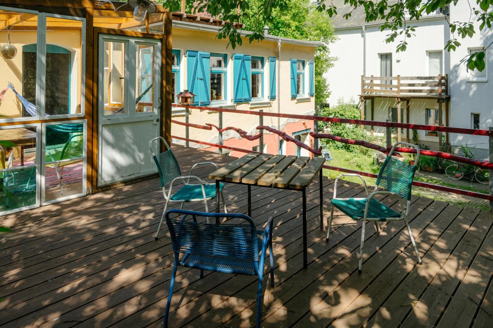 The Upholstery Tinyhouse Deluxe Eco Chalet Kreativ Citynah Chemnitz Buitenkant foto