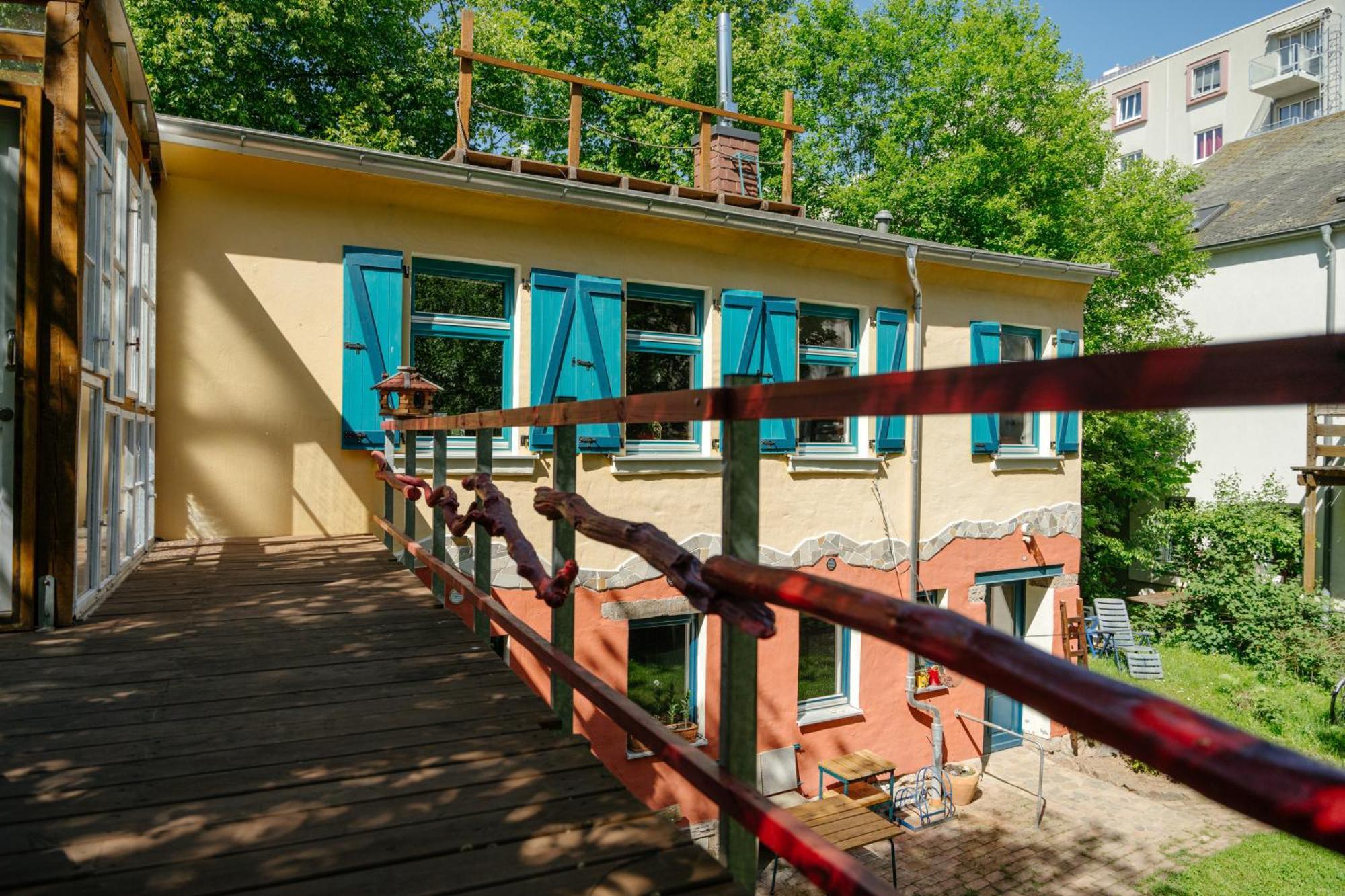 The Upholstery Tinyhouse Deluxe Eco Chalet Kreativ Citynah Chemnitz Buitenkant foto