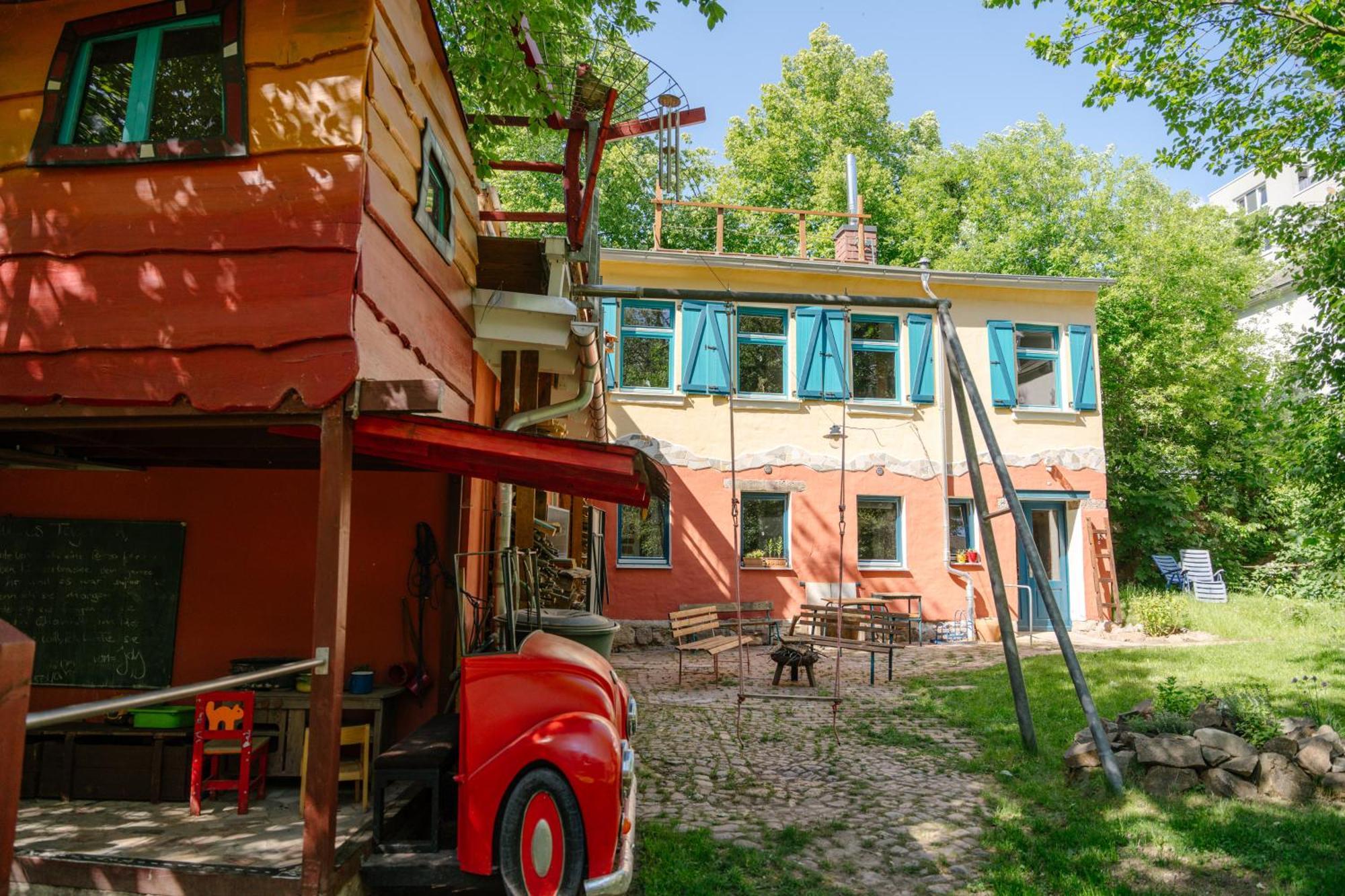 The Upholstery Tinyhouse Deluxe Eco Chalet Kreativ Citynah Chemnitz Buitenkant foto